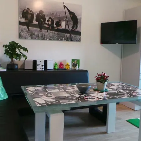 Charmant Wohnen 24 Apartment *